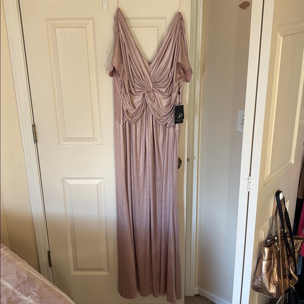 Adrianna Papell 16W Dusty Petal Metallic Twist Cap Sleeve Gown NWT